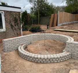 A photo of a Curved Garden Wall
